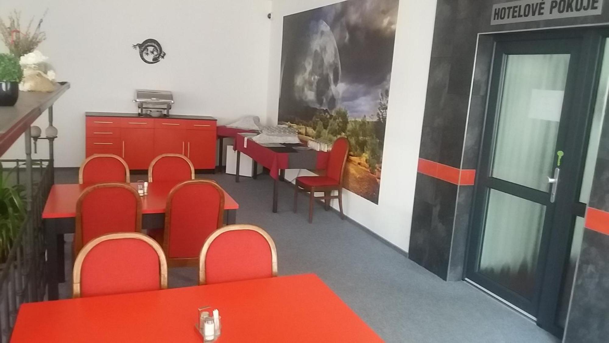 Motel Pavov Jihlava Extérieur photo